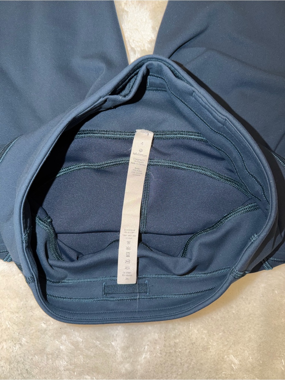 Lululemon Fast & Free Leggings Blue Size 4 - Picture 9 of 9